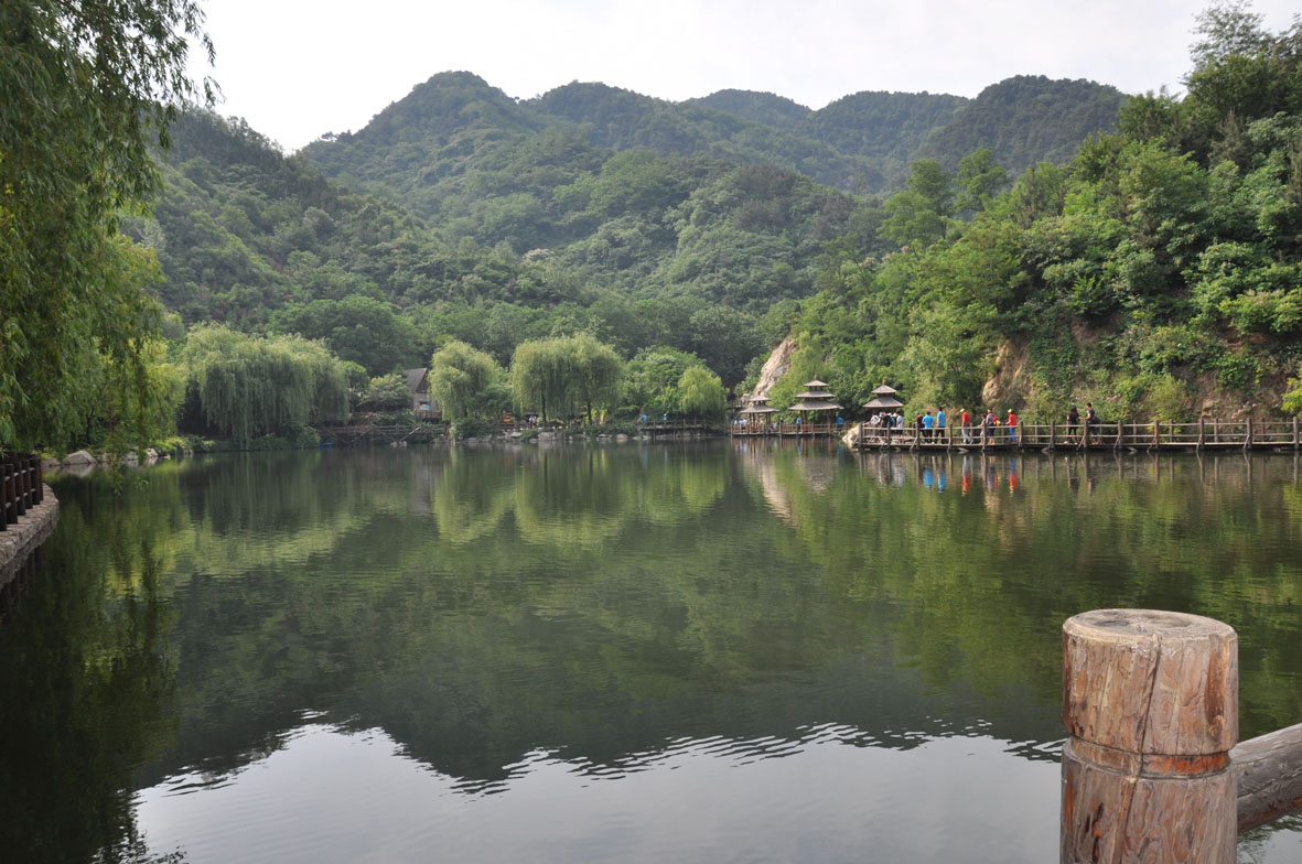 “步伐跟隨夢(mèng)想，青春你我同行”——濟南市鴻慷機電設備有限公司端午節出游活動(dòng)